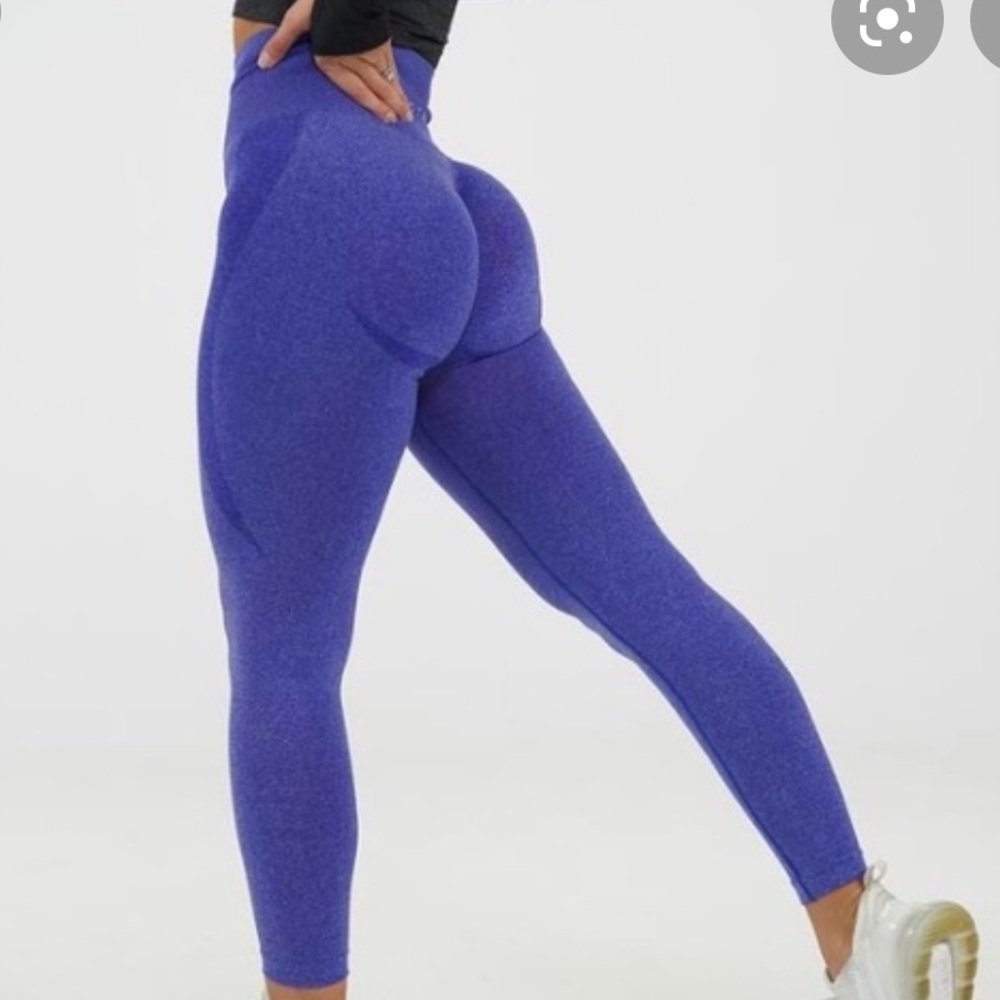 ISO NVGTN Leggings